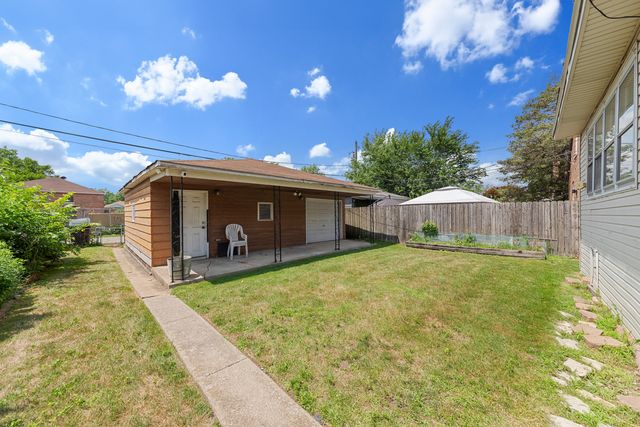 11318 S Green Street, Chicago, IL 60643