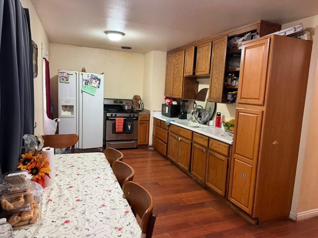 571 U St, Rio Linda, CA 95673