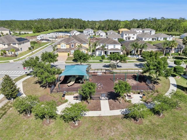 2033 STILLWOOD WAY, St Cloud, FL 34771