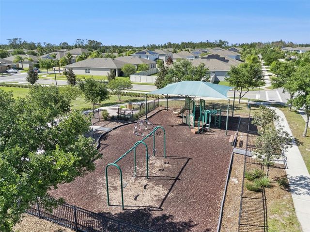 2033 STILLWOOD WAY, St Cloud, FL 34771