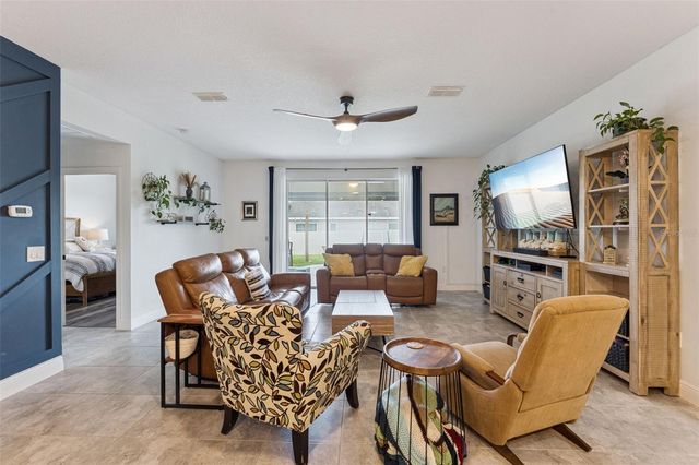 2033 STILLWOOD WAY, St Cloud, FL 34771