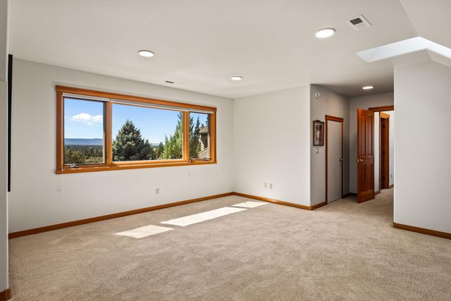 21725 Rickard Road, Bend, OR 97702