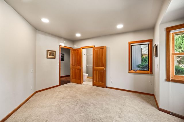 21725 Rickard Road, Bend, OR 97702