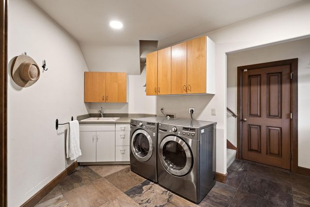 21725 Rickard Road, Bend, OR 97702