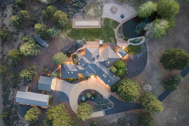 21725 Rickard Road, Bend, OR 97702
