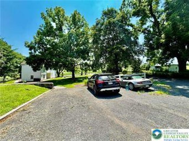 6024 Front Street, Easton, PA 18040