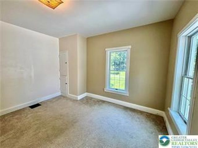 6024 Front Street, Easton, PA 18040