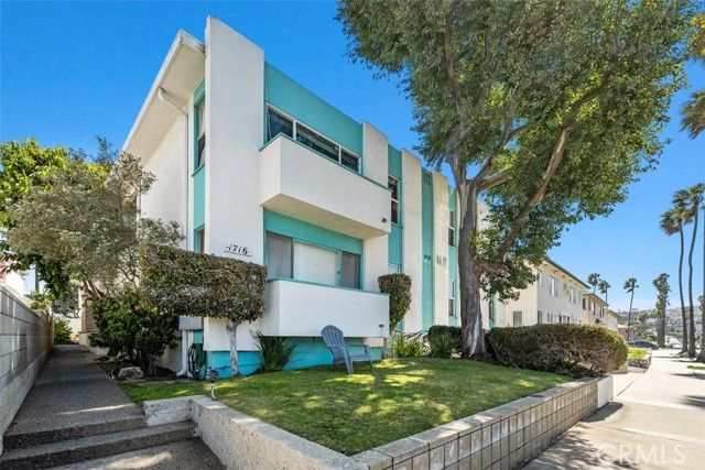 1716 Camino De La Costa, Redondo Beach, CA 90277