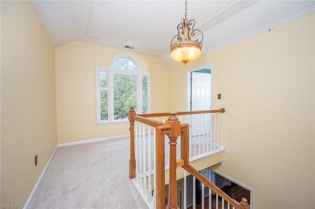 924 Fox Ridge TRL, Chesapeake, VA 23322