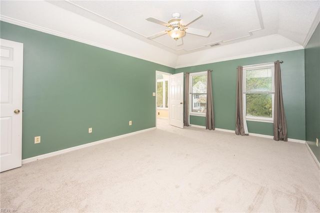 924 Fox Ridge TRL, Chesapeake, VA 23322