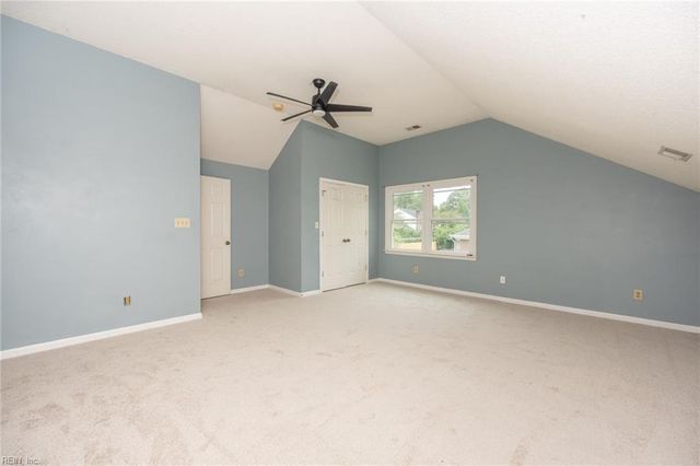 924 Fox Ridge TRL, Chesapeake, VA 23322