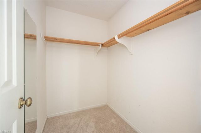 924 Fox Ridge TRL, Chesapeake, VA 23322