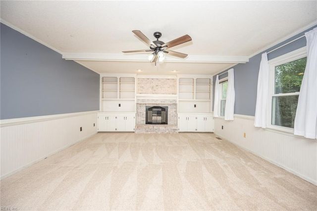 924 Fox Ridge TRL, Chesapeake, VA 23322