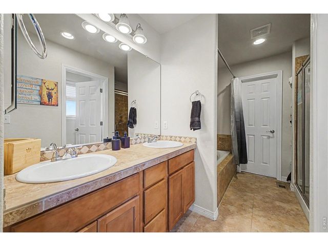 451 Heritage Ln, Johnstown, CO 80534