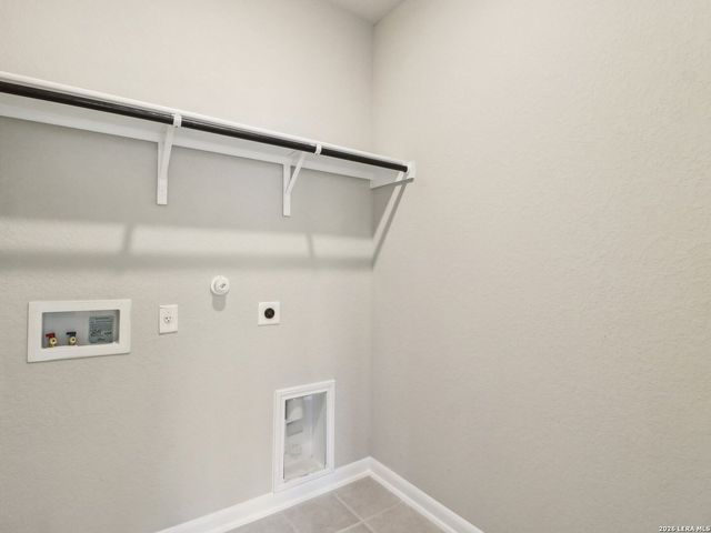 6438 Prince Howard, San Antonio, TX 78239