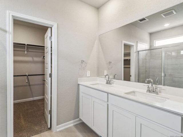 6438 Prince Howard, San Antonio, TX 78239
