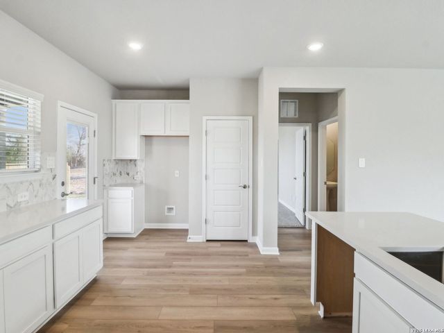 6438 Prince Howard, San Antonio, TX 78239