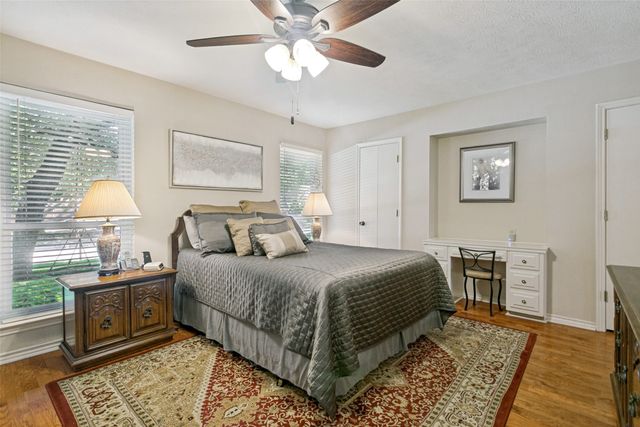 10 Lundys Lane, Richardson, TX 75080