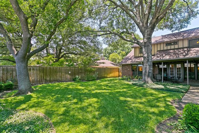 10 Lundys Lane, Richardson, TX 75080