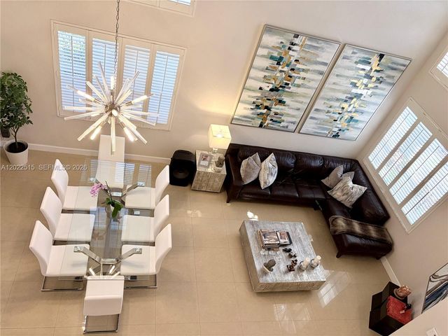 4020 Sapphire Cv, Weston, FL 33331