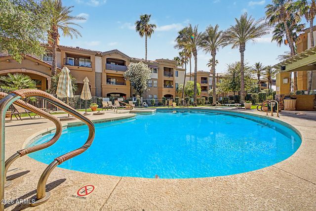 5302 E VAN BUREN Street 2001, Phoenix, AZ 85008