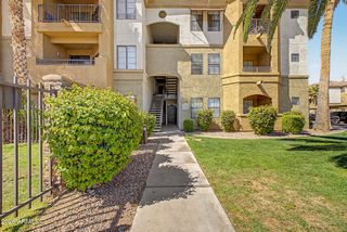 5302 E VAN BUREN Street 2001, Phoenix, AZ 85008