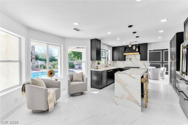 7333 Painted Shadows Way, Las Vegas, NV 89149