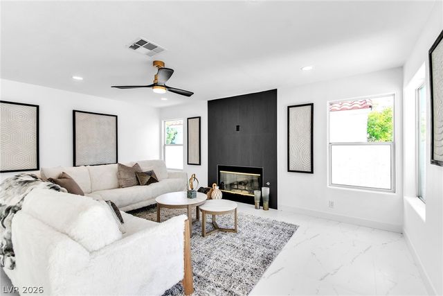 7333 Painted Shadows Way, Las Vegas, NV 89149