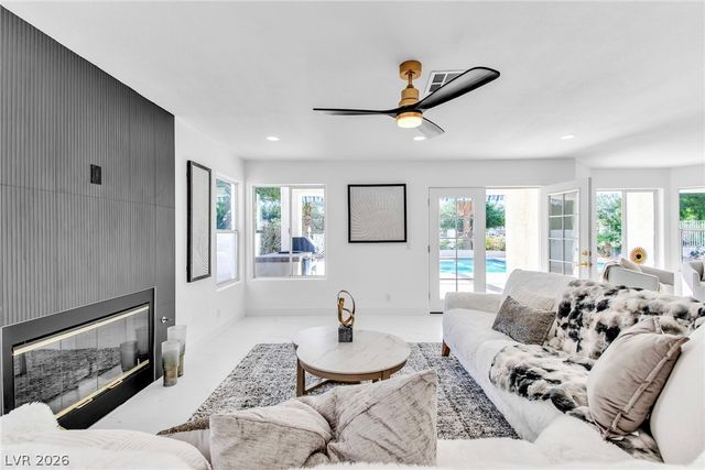 7333 Painted Shadows Way, Las Vegas, NV 89149