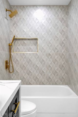 7333 Painted Shadows Way, Las Vegas, NV 89149