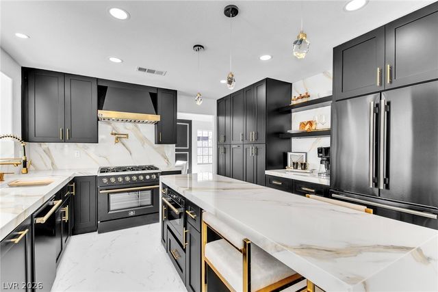 7333 Painted Shadows Way, Las Vegas, NV 89149