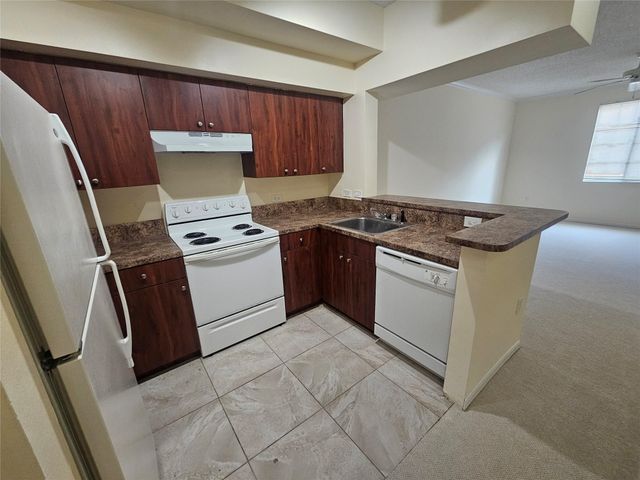 2961 NE 185th Street 1609, Miami, FL 33180