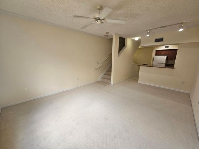 2961 NE 185th Street 1609, Miami, FL 33180