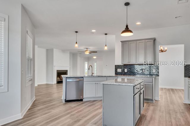 392 Station Pkwy, Bluffton, SC 29910