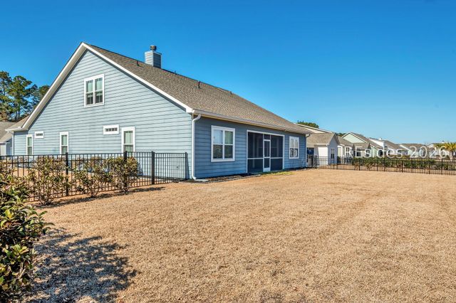 392 Station Pkwy, Bluffton, SC 29910