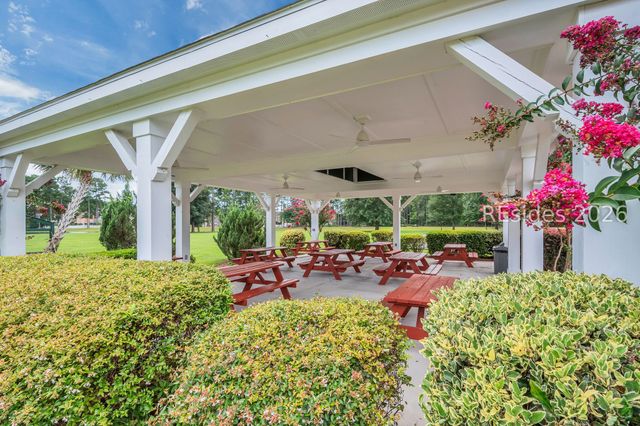 392 Station Pkwy, Bluffton, SC 29910