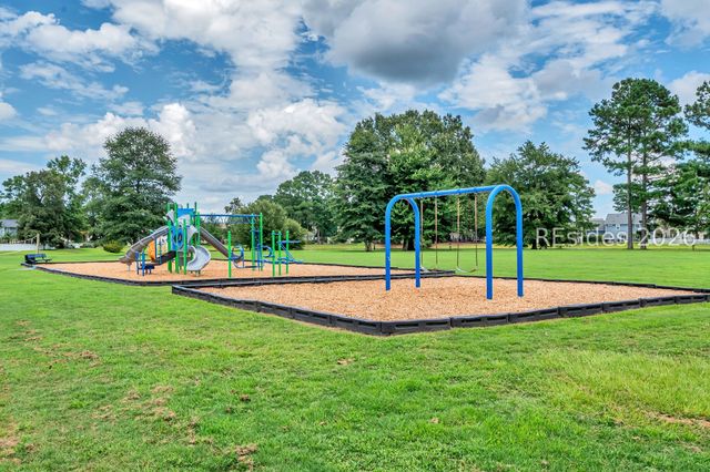 392 Station Pkwy, Bluffton, SC 29910