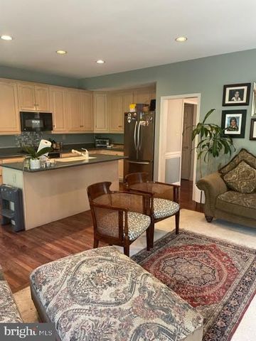 55 WINCREST DR, Phoenixville, PA 19460