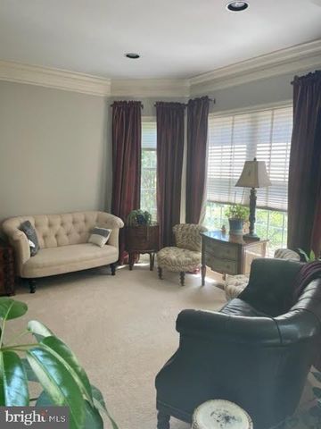 55 WINCREST DR, Phoenixville, PA 19460