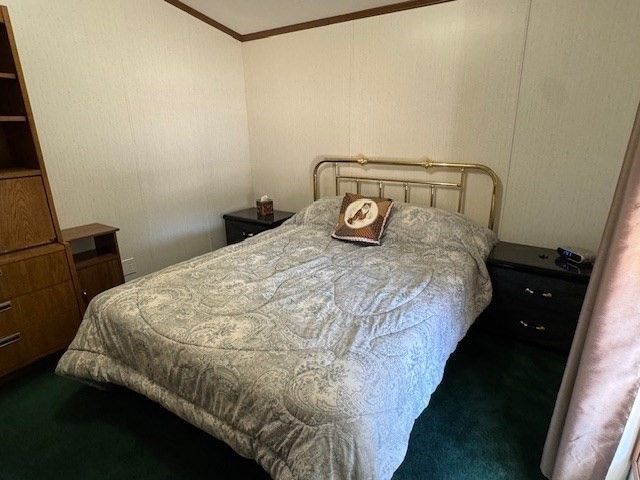 92 New Hillcrest Dr, Greenville, NH 03048
