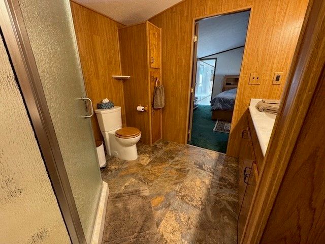 92 New Hillcrest Dr, Greenville, NH 03048