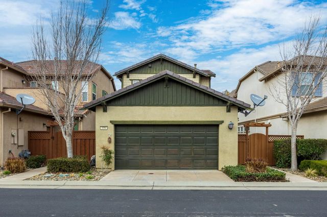 171 W Santa Cruz Way, Mountain House, CA 95391