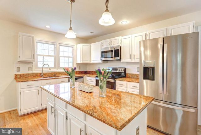 18 FRANKLIN TREE, Catonsville, MD 21228