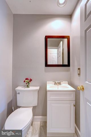18 FRANKLIN TREE, Catonsville, MD 21228