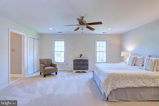 18 FRANKLIN TREE, Catonsville, MD 21228