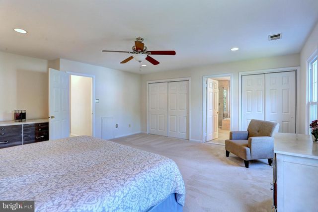 18 FRANKLIN TREE, Catonsville, MD 21228