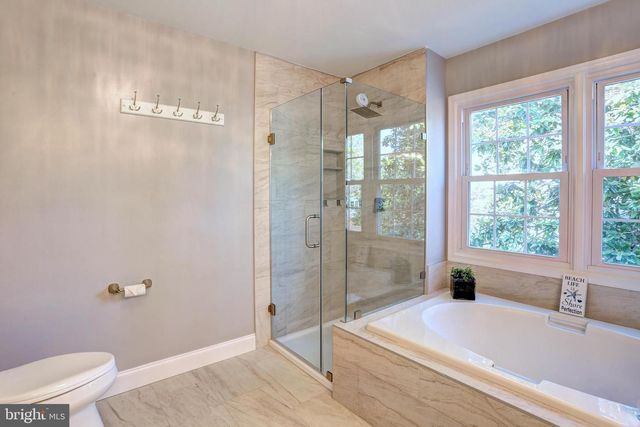 18 FRANKLIN TREE, Catonsville, MD 21228