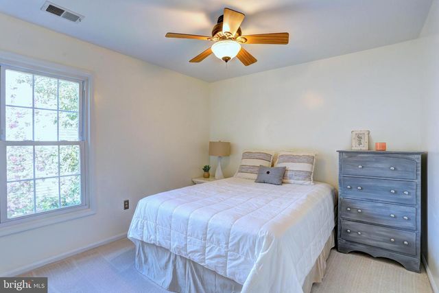 18 FRANKLIN TREE, Catonsville, MD 21228