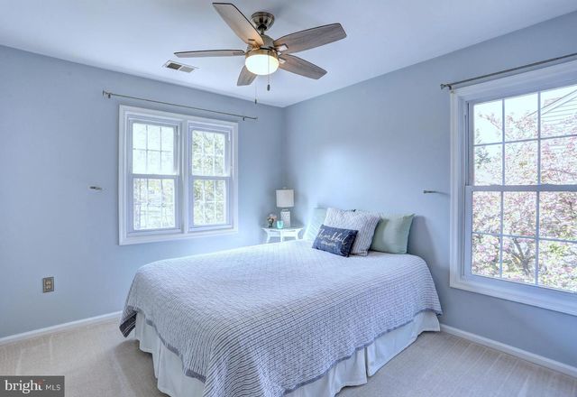 18 FRANKLIN TREE, Catonsville, MD 21228