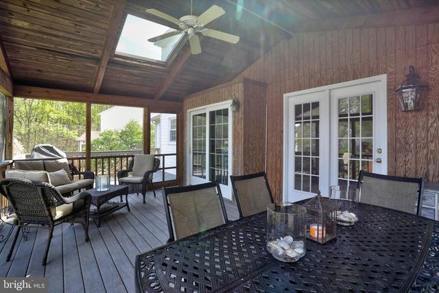 18 FRANKLIN TREE, Catonsville, MD 21228